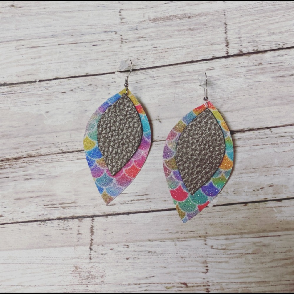 4/$15 Mermaid 🧜‍♀️ Faux Leather Earrings